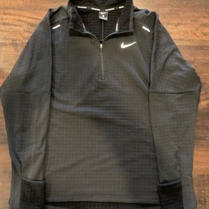 Beautiful Nike Running Crewneck
